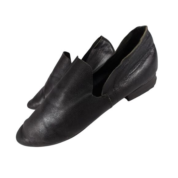 KELSI DAGGER! AWESOME BLACK GENUINE SOFT LEATHER DECONSTRUCTED FLATS! SZ 8M - Picture 1 of 10
